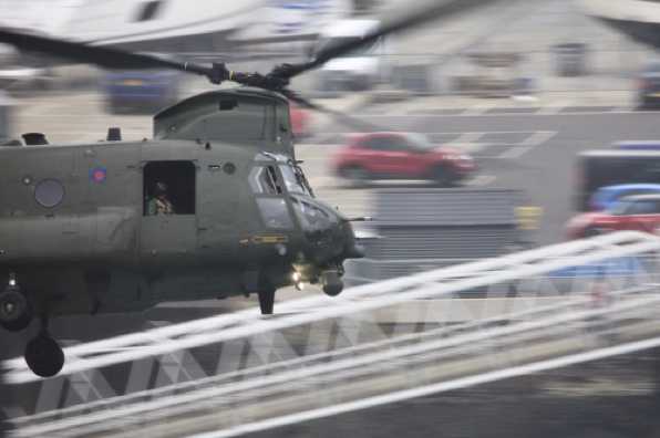 10 June 2020 - 16-32-18 
Told you it was low.
--------------------------
From RAF Odiham - Chinook ZH775 in the mist